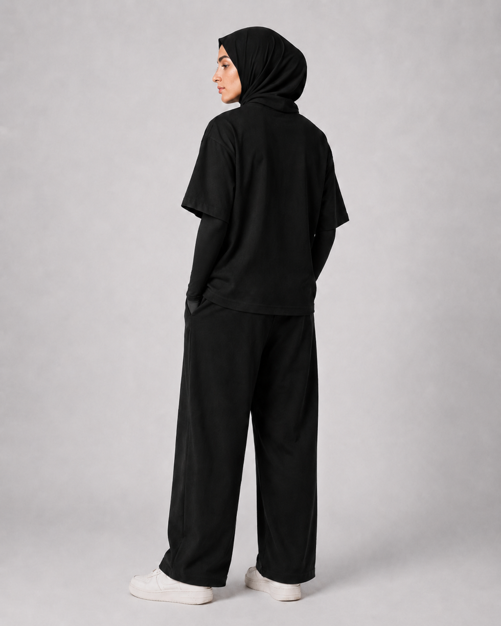 "Calligraphy" Crescent Back-Print Oversized Tee – Women
