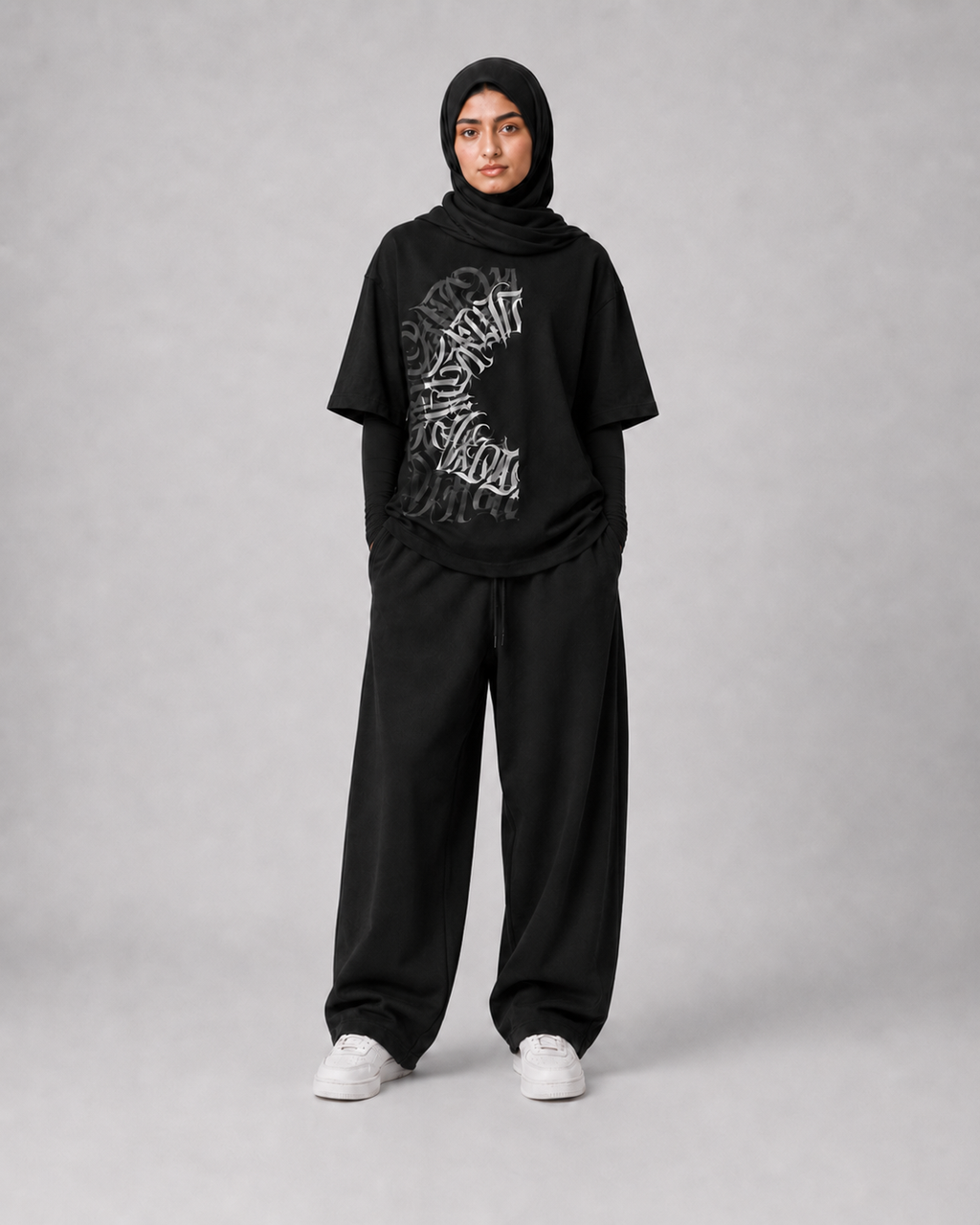 "Calligraphy" Abstract Gothic Front-Print Oversized Tee – Women