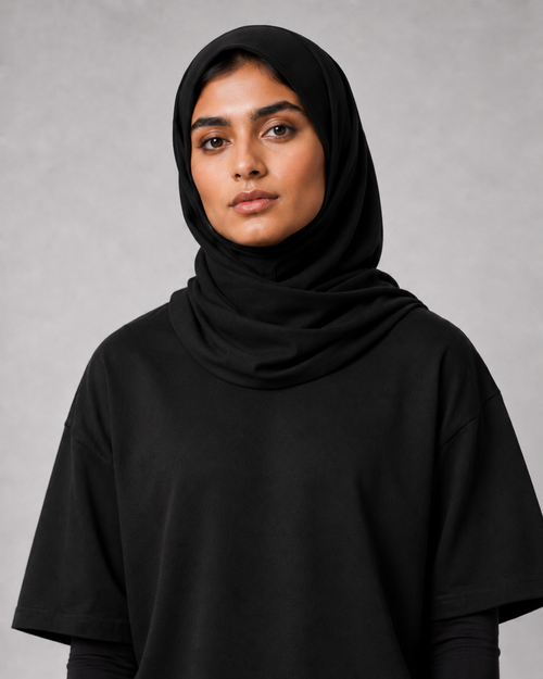 "Black Horse Rug" Oversized Back-Print Tee – Women